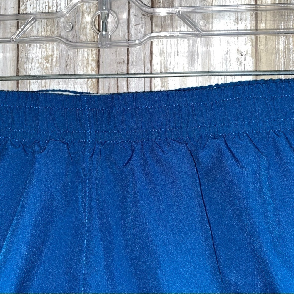 Under Armor Blue Semi Fitted Running Shorts - Picture 5 of 6